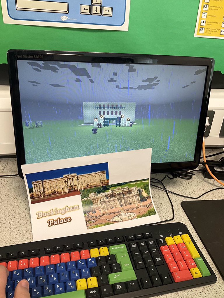 islwynsrb's tweet photo. A highlight of the week in Rhymni was baking and decorating cookies, in amongst other tasks like creating model castles and palaces based on royal residences using @PlayCraftLearn. #manywaystolearn #themedlearning #Coronation https://t.co/x1qSvPpXQ2