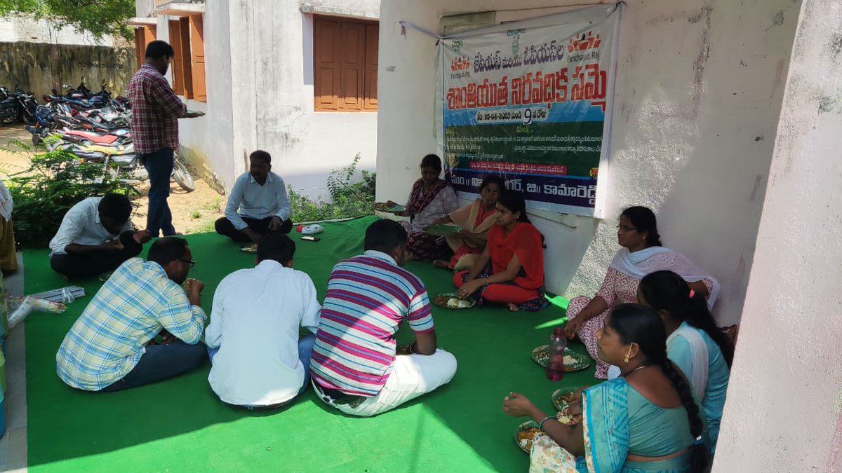 ShekarCheekoti's tweet photo. #jpsopsRegularisation 
#JPSRegularisation 
#OneNotificatioOneRegularization 
@KTRBRS @TelanganaCMO 
Vantavarpu programm in the part of 9th day of JPS protest. https://t.co/pMEjYnsNPA
