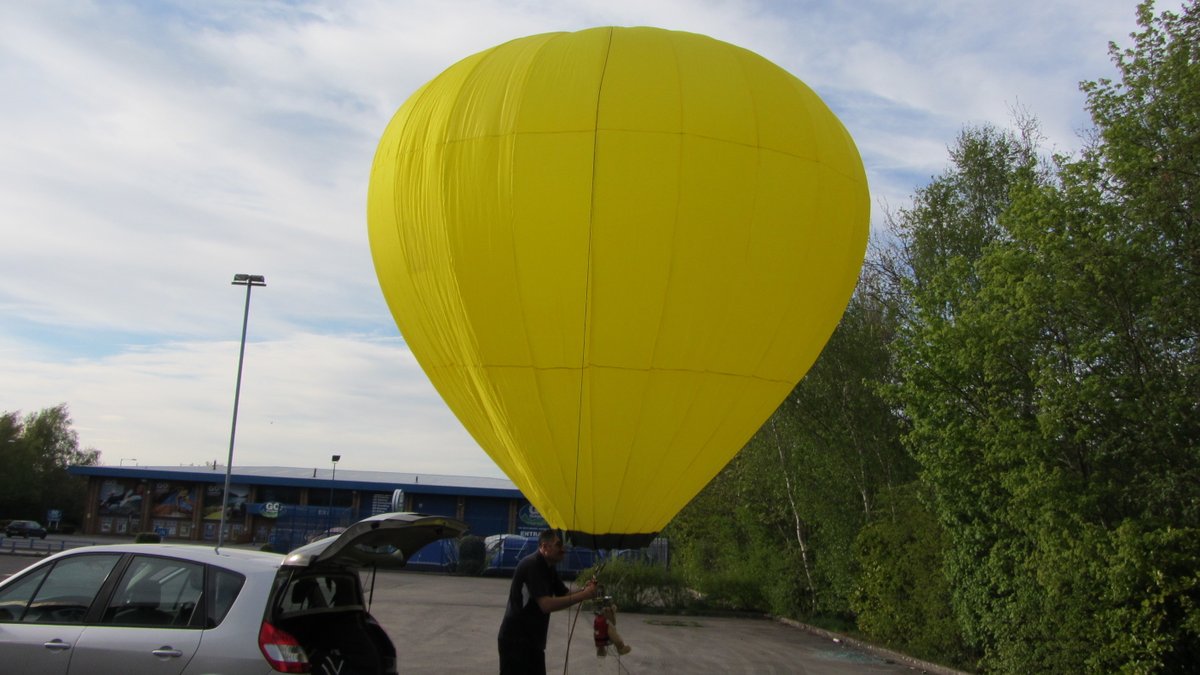 A throwback to 10 years ago today - One of the first inflations of Amarelo 1 (25m³) in the car park of our local Go Outdoors store.