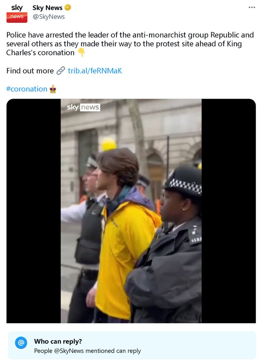 MittensOff's tweet photo. Sky News turning off comments - in a futile attempt to silence people with different views. #Coronation #SkyNews #ToryPress https://t.co/iD77IwK6MV