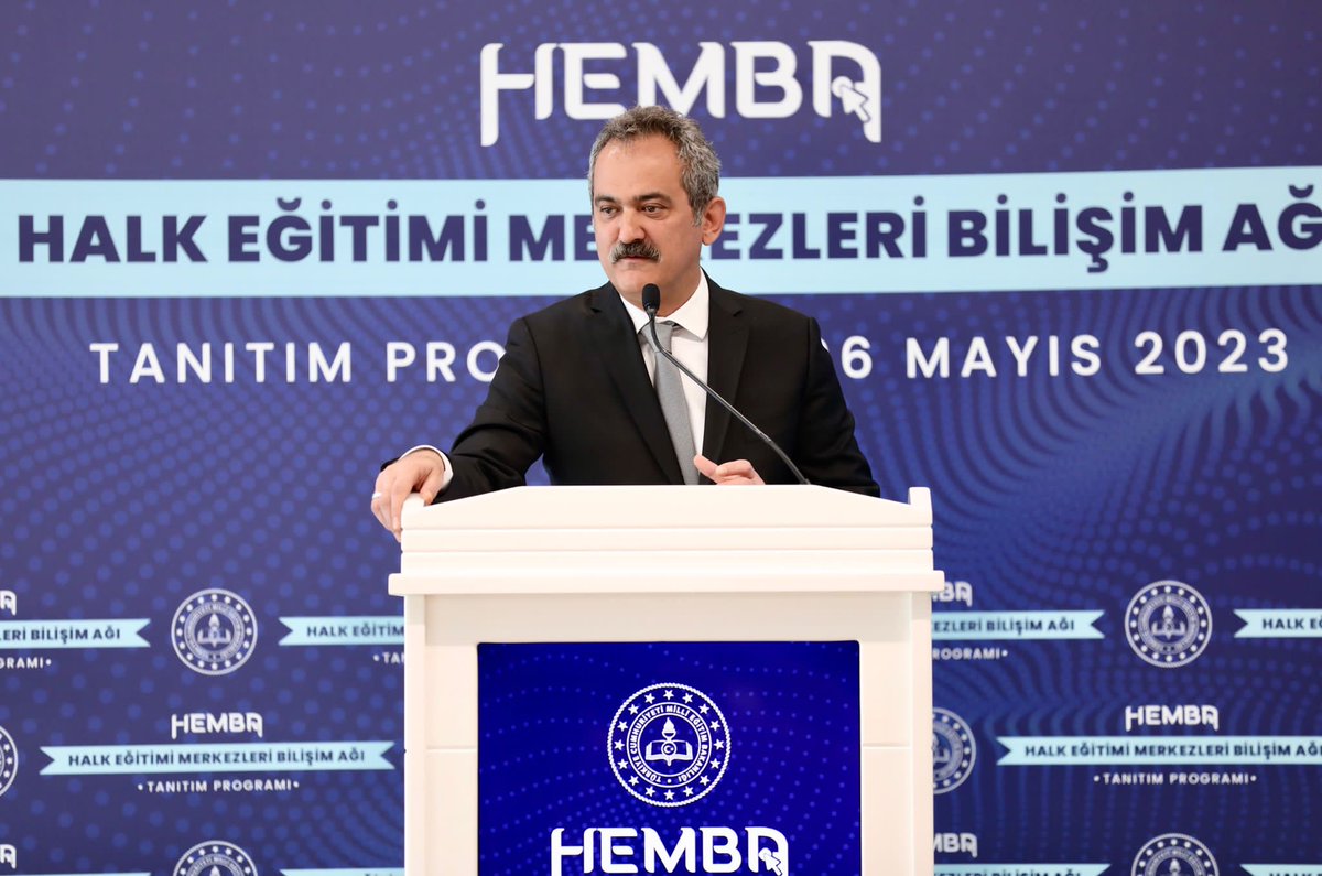 tcmeb's tweet photo. Halk Eğitimi Kursları, HEMBA ile Dijital Ortama Aktarılıyor

Yetişkin eğitiminde dijital dönüşümün adresi olan Halk Eğitimi Merkezleri Bilişim Ağı "HEMBA"nın tanıtım töreni, Bakanımız @prof_mahmutozer’in katılımıyla gerçekleşti. 

👉https://t.co/Ek0z6bhXBa https://t.co/Hpon7g5EPU
