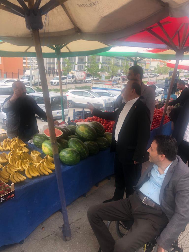 Ankara Altındağ ilçemizde, Memleket Partisi Milletvekili Adaylarımız, İlçe başkanlarımız ve örgütlerimizle  birlikte esnaf ve vatandaşlarımızı ziyaret ederek, memleketimizin sorunları üzerine çözüm önerilerimizi konuştuk. 
🧿Birlikte başaracağız.