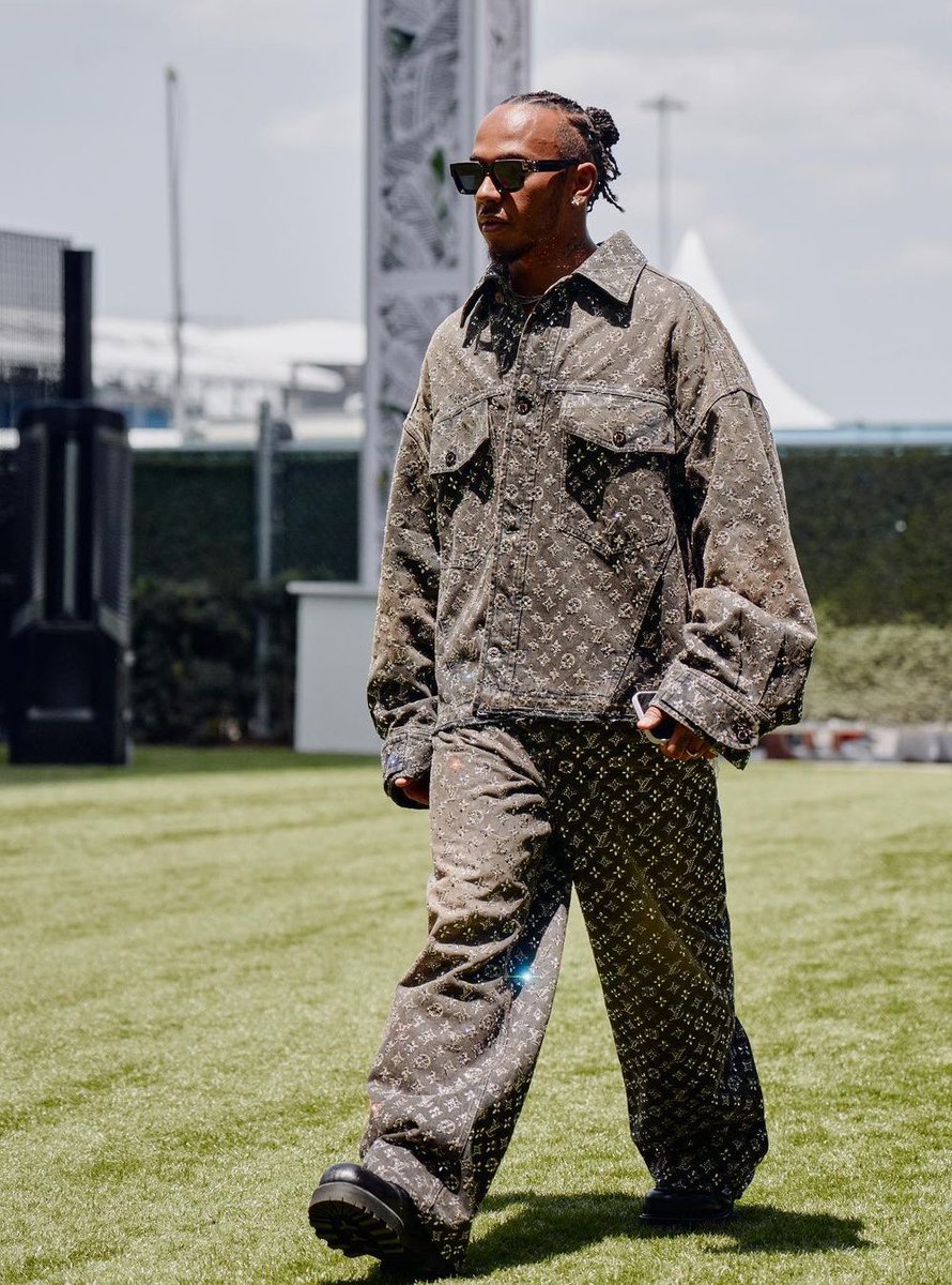 jacquemusx's tweet photo. Lewis Hamilton is wearing the hell out of this new Louis Vuitton collection and I can’t help but be jealous https://t.co/cCJc9iLUfU