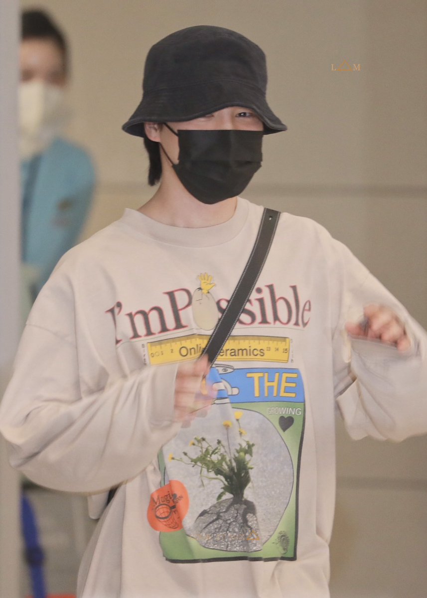 jimin lover tweet media