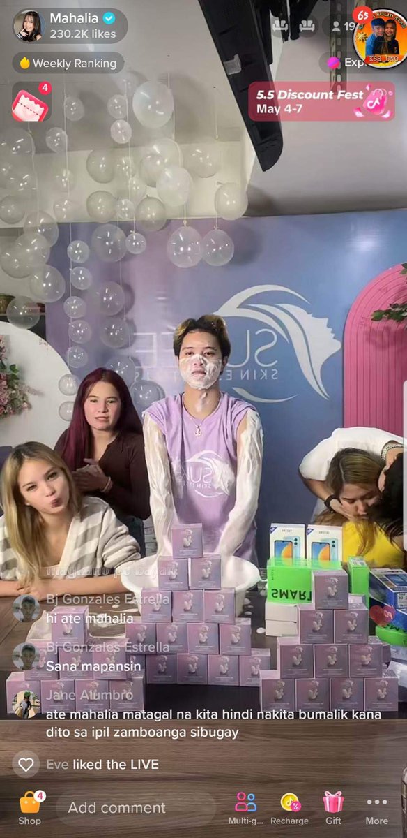 KarLia66370633's tweet photo. nood na kayo ng live selling nila sa tiktok guys syempre di mawawala ang harutan nila hahaha https://t.co/JOik7djv8f