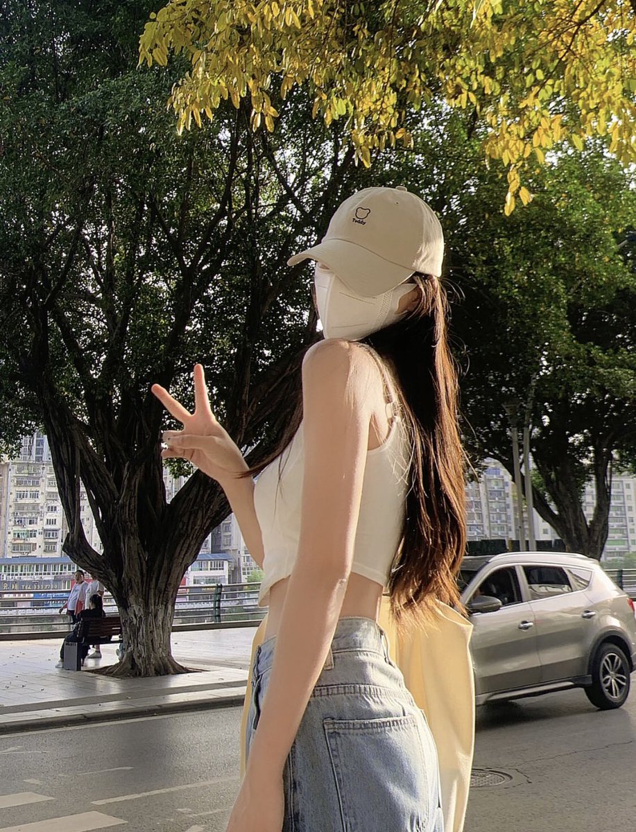 ShuShu9961's tweet photo. 自由和快乐才是生活的最高旨意

#青春 #徐汇 #阳光 #苗条 #长宁 #小蛮腰  #上海 #上海同城 #上海交友 https://t.co/4haFdZ4ME3