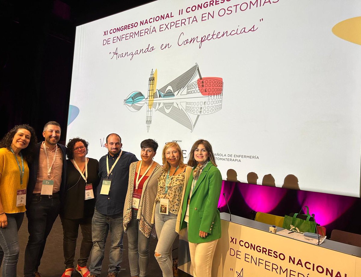 vivetubolsa's tweet photo. Una pasada empezar la última jornada del #congresoestomaterapia2023 con la mesa redonda de E-Salud en ostomía, un reto. Poder disfrutar de @Creative_Nurse @ExperienciasdeD y Rosario Ros es un lujo. Gracias por animarnos a compartir contenido y poder ayudar con ello 🙌🏼 https://t.co/pKlxgmfvlt