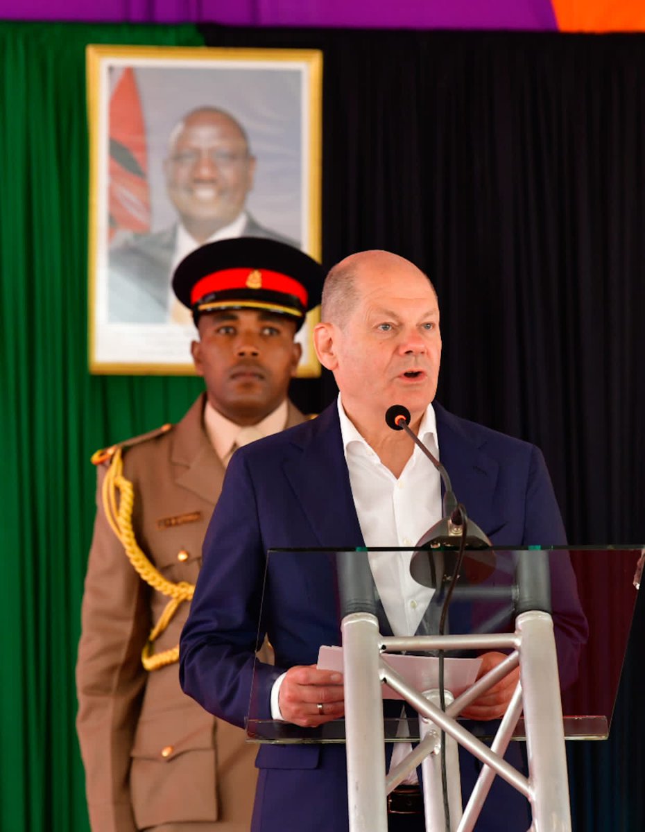 Jonkiwa's tweet photo. Today @KenGenKenya  is hosting the Germany Chancellor,His Excellency Olaf Scholz in Olkaria,the home of GEOTHERMAL ENERGY.
Germany has made considerable achievement in the development of renewable Energy in Kenya.
#GermanyInOlkaria 
#GreenEnergyKE https://t.co/Pf2hitzPku
