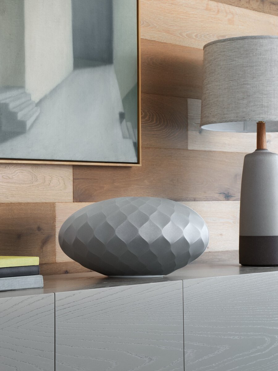 BowersWilkins's tweet photo. Our Formation Wedge fits into any home and allows you to fully immerse yourself in your favourite movie soundtracks or bring your music to life.
#BowersWilkins #FormationWedge #HearTrue https://t.co/HwddolJZru