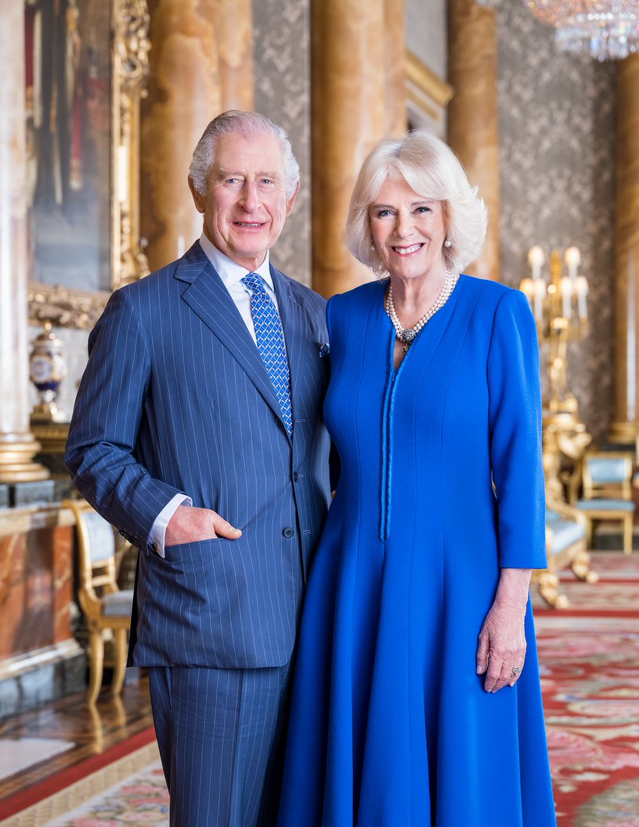 Lookers_MINI's tweet photo. We congratulate King Charles III on his coronation and wish him a long &amp; successful reign. https://t.co/GgUijyL1DA