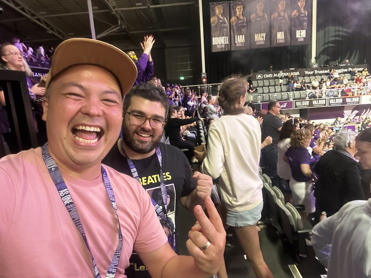 edotherocket's tweet photo. Yeah the girls!!! Big win for @FirebirdsQld tonight. Crowd was rockin’! #FIRvMAG https://t.co/O2uV1JBQSB