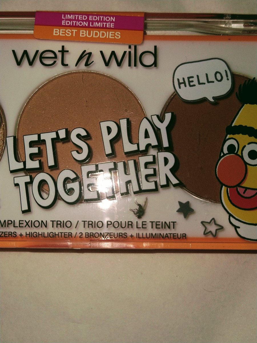 Omg 😟 I feel sick <a href="/wetnwildbeauty/">wet n wild beauty</a>  WHAAAAT is this??? Why???