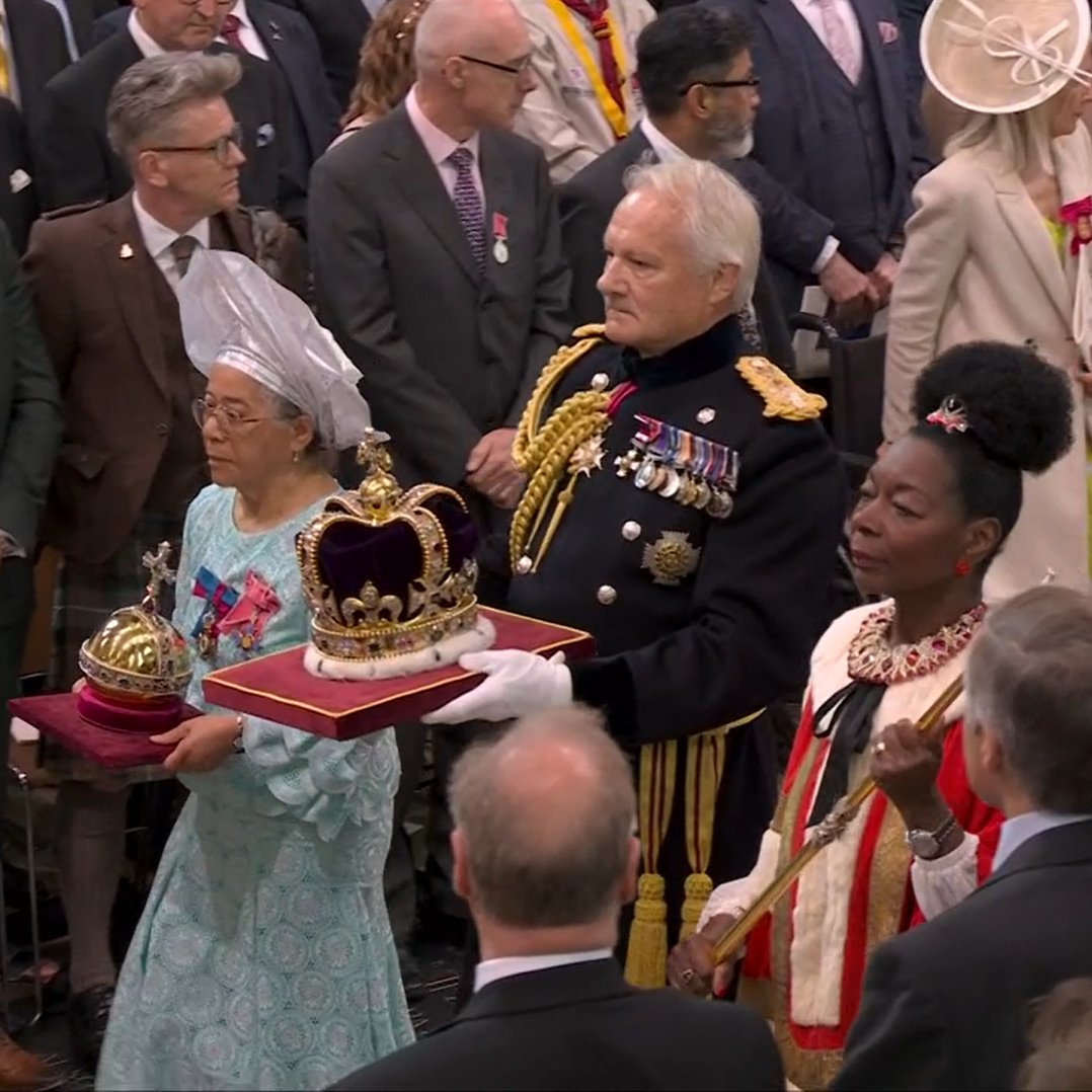 Professor Dame Elizabeth Anionwu was the first sickle cell nurse specialist in the UK and devoted her career to working with black and minority ethnic communities. Today she carried the gold Sovereign Orb in the Coronation Ceremony at Westminster Abbey. 💙