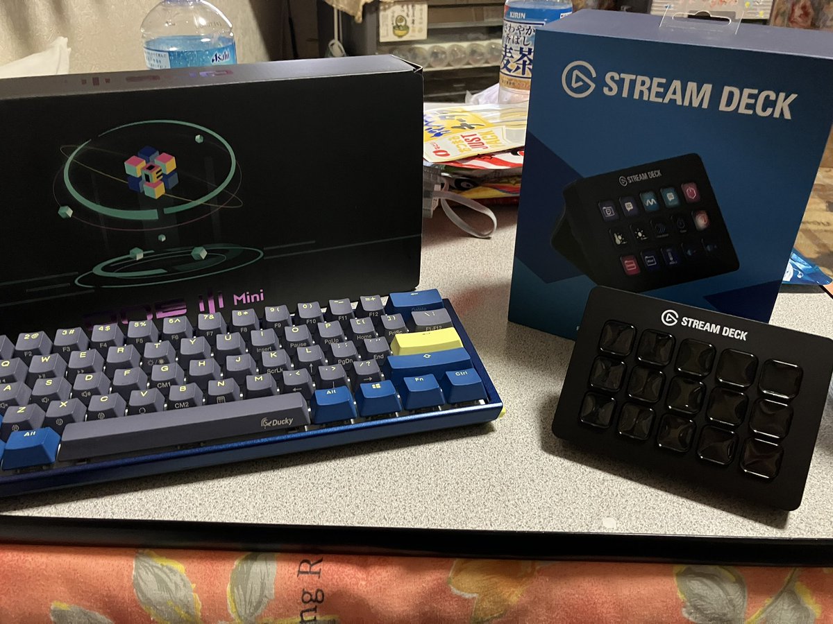 sol__xkchiL's tweet photo. 買ってしもたʅ(°▾。)ʃʅ(°▾。)ʃ
#Duckykeyboard
#Duckyone3mini
#elgato
#STREAMDECK https://t.co/A1wFZyn4qr