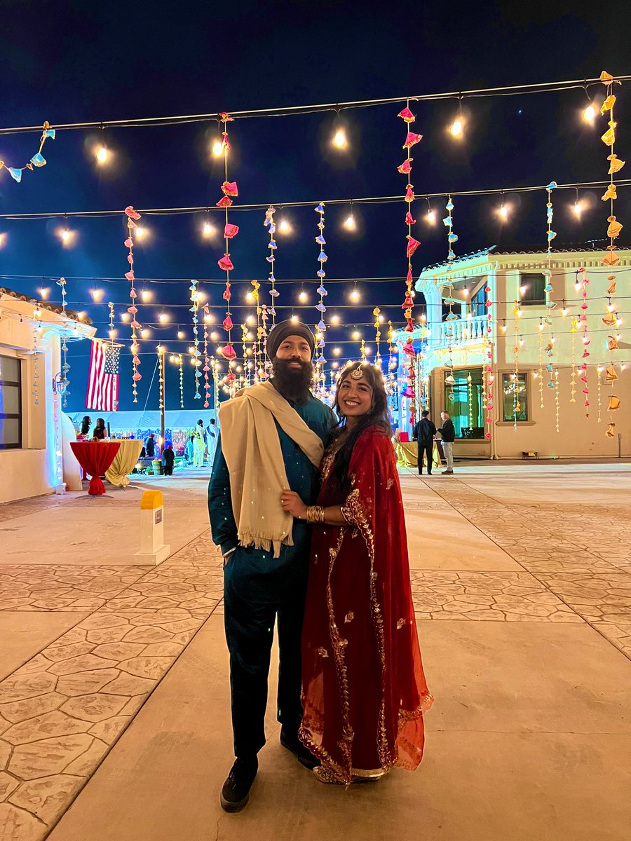 amrinder_209's tweet photo. My fave pics of us to ever exist. Shoutout the best photog in the whole world @Harvieto23 https://t.co/D3sFcGT1N4