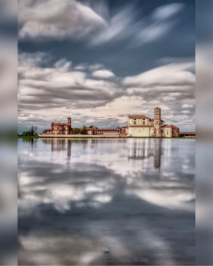 presenta
☁️LUCEDIO☁️
AUTORE @fabrizio_audano 
LUOGO #principatodilucedio 
LOCAL MANAGER @ricexperience_visiteguidate
TAG #ig_vercelli #ig_biella #ig_vercelli_biella
MAIL piemonte@igworldclub.it
SOCIAL
• Facebook.com/igpiemontevall…
• Twitter ig_pie… instagr.am/p/Cr49cIIoSY7/