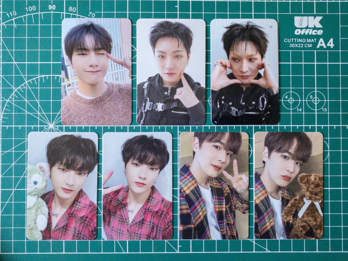 seolhyunaris's tweet photo. henlo friends. would anyone be interested in these victon pob pcs. i can ship ww https://t.co/rJimfWIopu