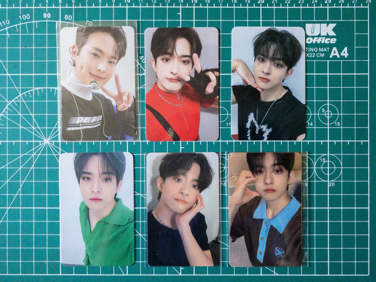 seolhyunaris's tweet photo. henlo friends. would anyone be interested in these victon pob pcs. i can ship ww https://t.co/rJimfWIopu