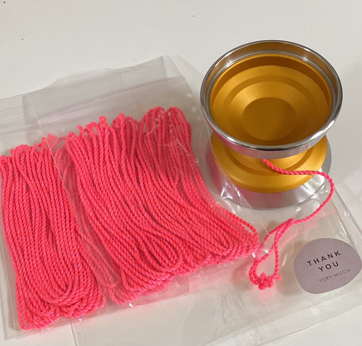 reiv83617128's tweet image. フロウストリング着弾！

巻数増加版初めてなのでどう変わったのか楽しみですな〜( ˇωˇ )

やはりアザレアピンクいい色じゃ☺️
来月出そうな梅雨カラーも楽しみ☔️

 #FlowWorks
 #Flowstring