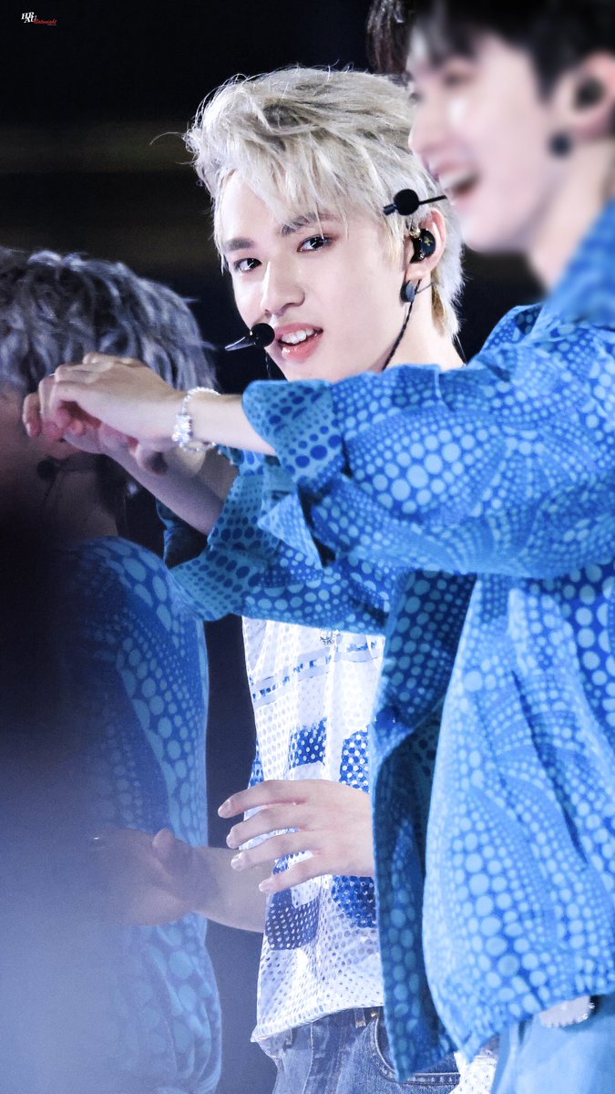 NatunightH's tweet photo. 230502 콘서트 in HAIKOU

#刘耀文  #유요문 #류야오원 #TNT #Teensintimes #시대소년단 #liuyaowen #时代少年团 https://t.co/lojBR1ySCO