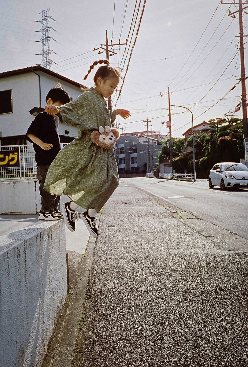 📷：LeicaM6 + 7枚
🎞️：HandOnFilm Summer400

#カメラ初心者 #カメラ好きな人と繋がりたい #写真好きな人と繋がりたい #子ども
#film #filmphptography #35mmfilm #35mmfilmphotography #35mmfilmphoto