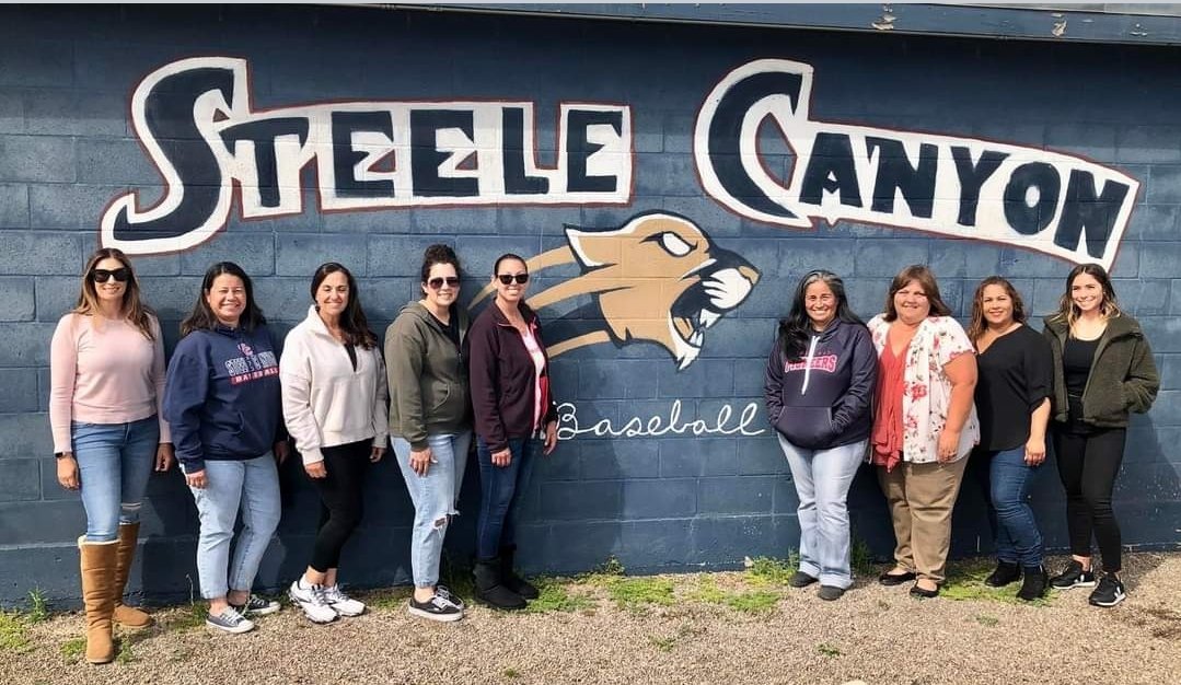 Steele_Baseball's tweet photo. Steele Canyon Senior Night!
Great to see these boys throughout their time at SCHS.  They have served their school and community well both on and off the field!
Wishing all of our seniors much success in the future in whatever they do.
Special Thanks to our Cougar MOMS!! Rah Rah! https://t.co/0YJJ4JBfos