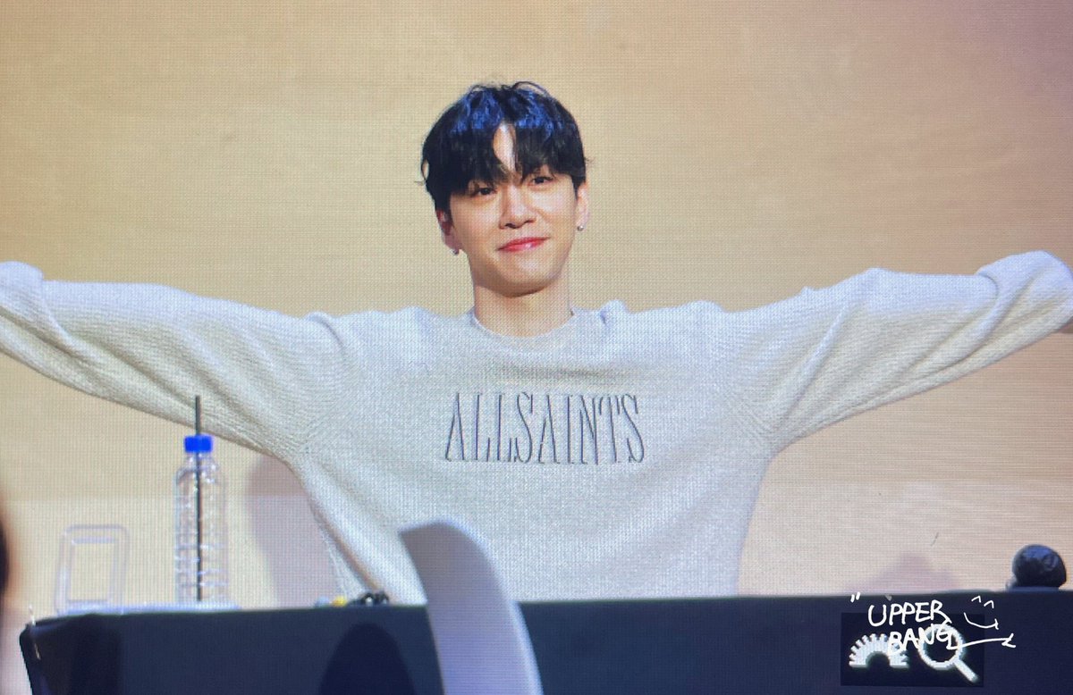 UPPERBANG's tweet photo. 230506 팬싸 🤍🧸 #방용국 #BANGYONGGUK @BAP_Bangyongguk https://t.co/LEoYZmoE5d