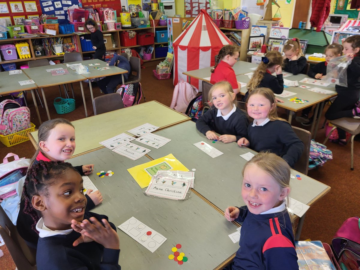 bhride_scoil's tweet photo. Infants began 'Maths for fun' yesterday and enjoyed it greatly! Every Friday the girls will engage in board games incorporating maths concepts they have learned throughout the year. #mathsforfun https://t.co/OKjXzmjfNv
