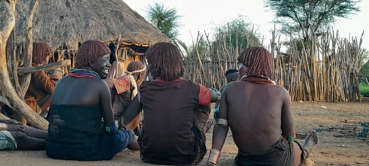 Hamer tribe South Ethiopia 🇪🇹 DISCOVER DIFFERENT TRIBES with us ♥️ 
Details: ultimatewildsafaris.com/index.php/dest…

#LandOfOrigins #ethiopiantoursm #omovalley #Hamertribe #travellingwithasu #traveltour #viarl 
#phototrave #portrait_shots #LocalTours #village 
#travelwithus #AsuEthiopianTours