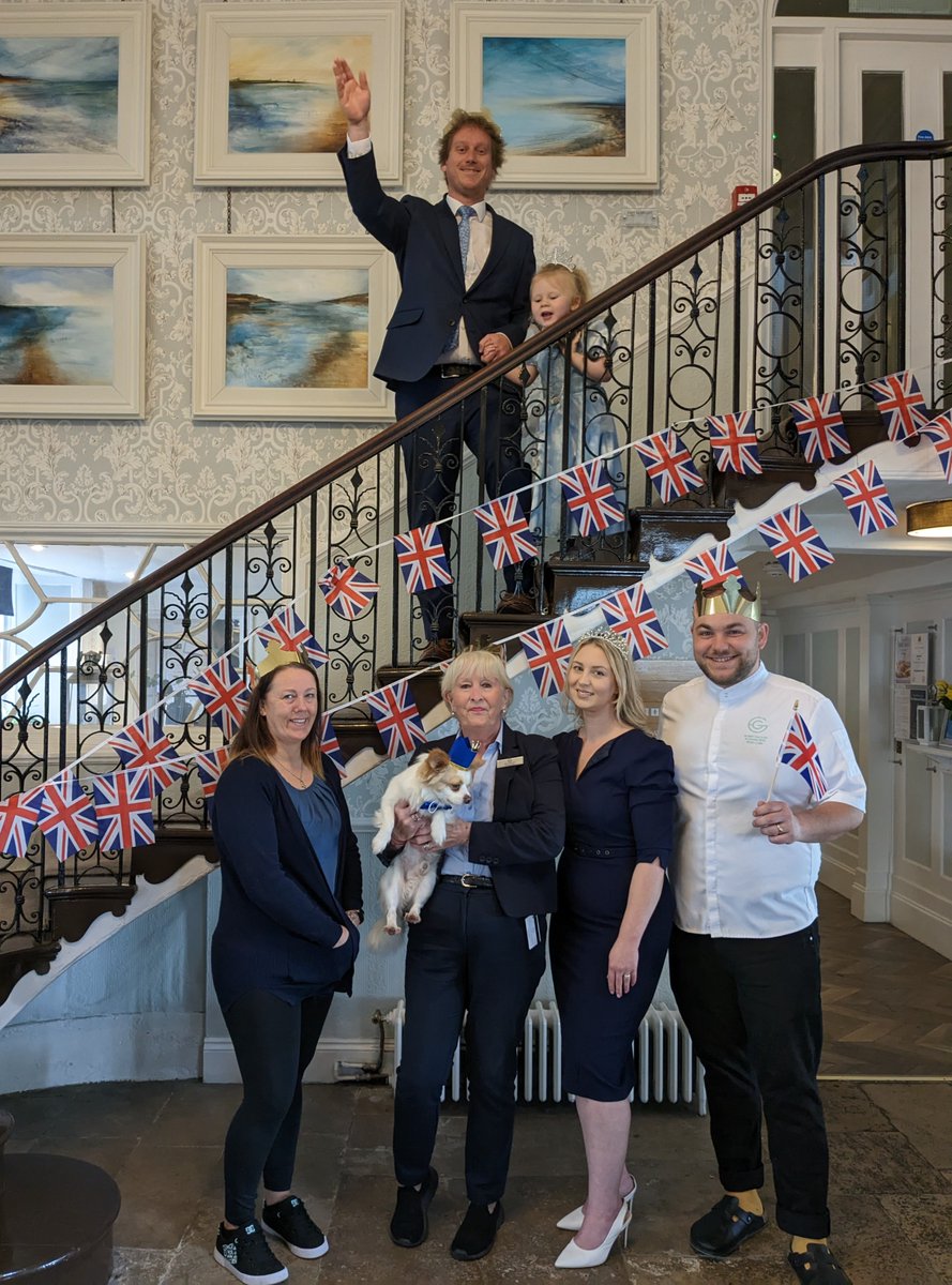 Greenbankhotel's tweet photo. 👑  We're celebrating this #BankHoliday with the# Coronation of our own Greenbank Royal Family 👑  We think you'll agree these superstars deserve a royal weekend. 

#Falmouth #LoveFalmouth #Cornwallhotel https://t.co/TItFc2DsWh