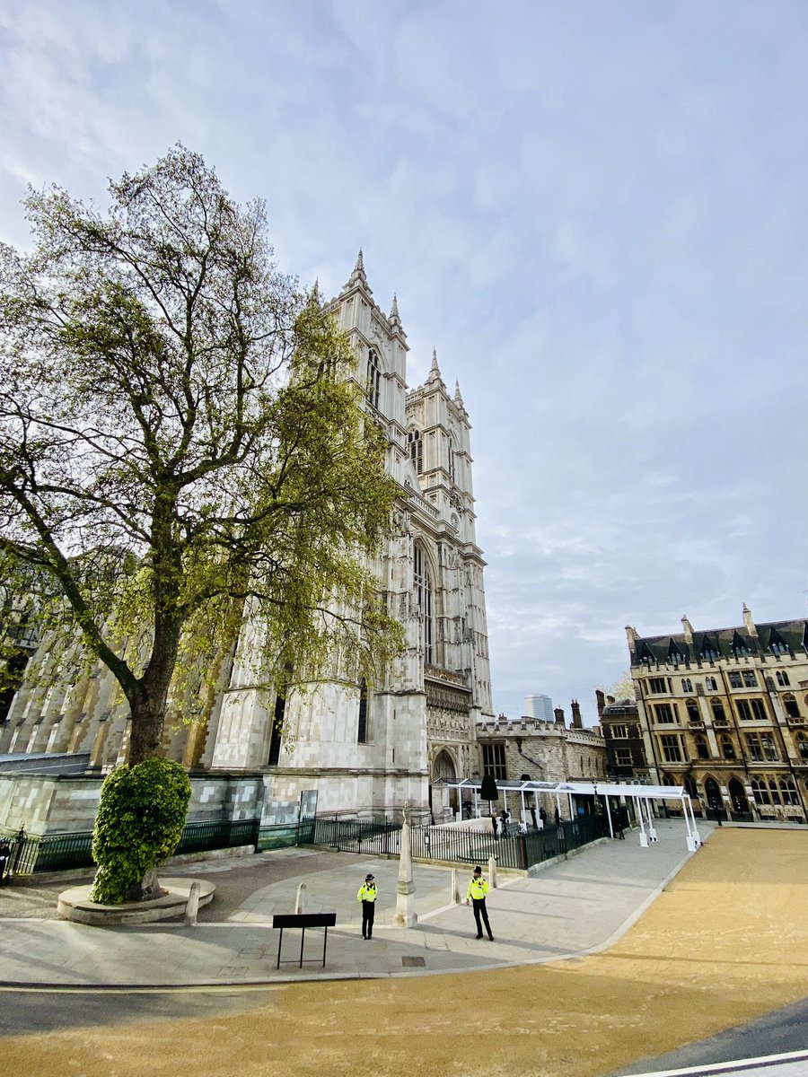 Join us on <a href="/BBCRadioWales/">BBC Radio Wales</a> <a href="/BBCWalesNews/">BBC Wales News</a> . Ymunwch a ni <a href="/BBCRadioCymru/">Radio Cymru</a> drwy gydol y bore.