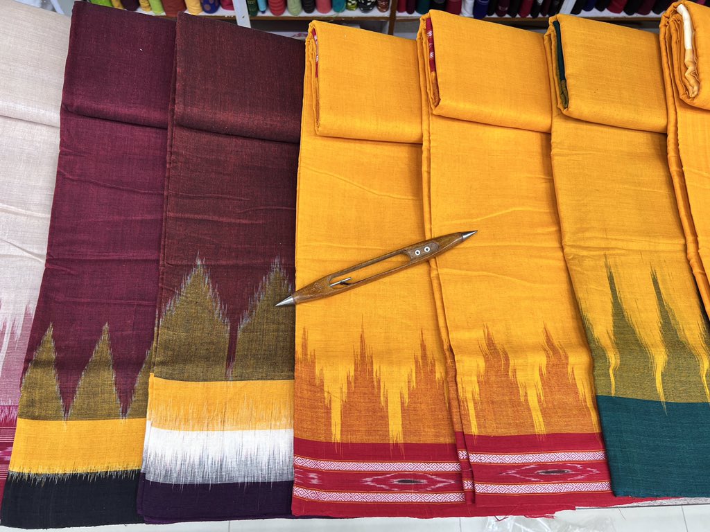 HandloomSaga's tweet photo. More collection of these precious handwoven wonders from odisha😍
Pure cotton temple border dhoti+ Angvastram set for men.

Contact us on WhatsApp: https://t.co/WSGfcjHcoD

#odishahandloom #dhoti #handloomsaga #Mensfashion #rathyatra https://t.co/EF4X3wLKDd