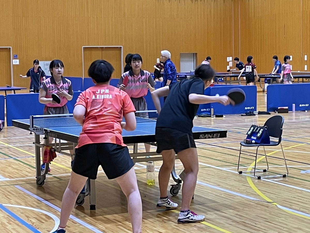 JDTTA_1995's tweet photo. 強化合宿4日目です！
ユース女子は明誠高校、シニア男子とユース男子は新潟大学と合同練習、シニア女子は新潟医療福祉大学と修文学院高校と合同練習を行っています！ https://t.co/7mCowzur8Z