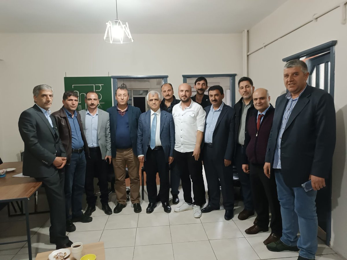 Erzurum İHD şubesini ziyaret ederek verimli bir toplantı yaptık. Konukseverlikleri için teşekkür ederim.