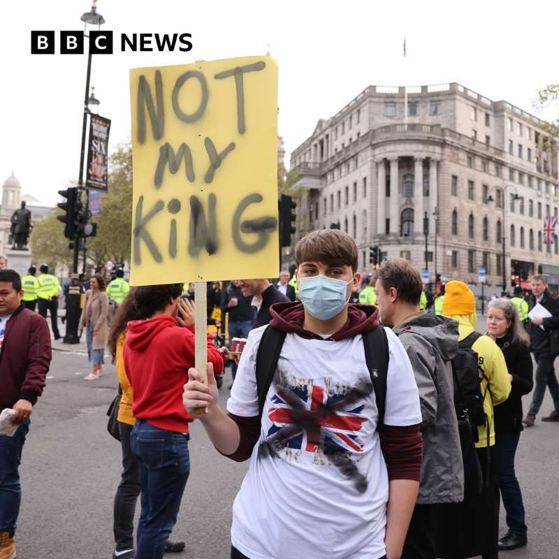 BBCNews's tweet photo. It isn't just royal supporters who are gathering for the King's Coronation -  protestors are also assembling in Trafalgar Square

Live updates ⬇️