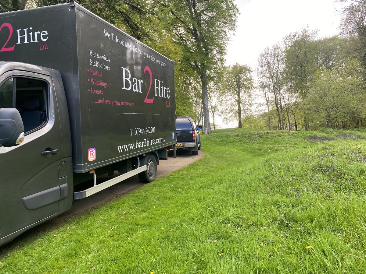 Manorgolfclub's tweet photo. The day that @CumberwellPark came to the rescue! Our on course bar had taken the wrong turn and got into a sticky situation! Top Job @charlierjames 💪👍 https://t.co/P2SuSJlVHM
