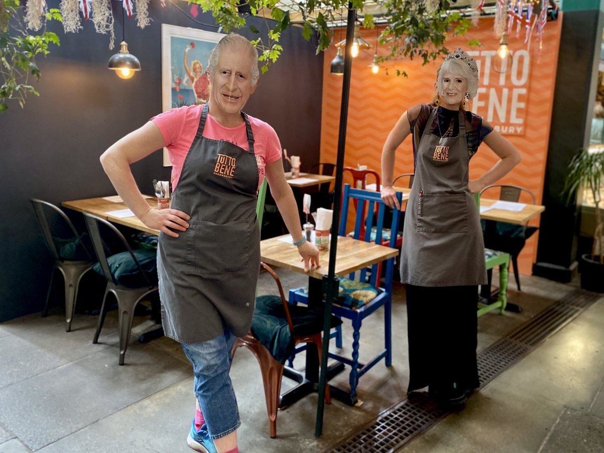 markethallshrew's tweet photo. We wish King Charles and Queen Camilla all the very best on their big day. 👑🇬🇧👑

Our awesome market is open all day until 4pm. Swing by for independent shopping and some of the best street food and cafes in town. 

#coronationday #openasnormal #shrewsburymarkethall #shrewsbury https://t.co/dPQe0iliWu
