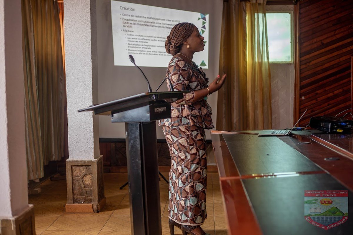 CegemiUcb's tweet image. (2) Le Projet Construction, @SaraGeenen1 &amp;amp; @BossissiNkuba (3) Culture architecturale régionale: compétence têtues, Profs. Dag Boutsen &amp;amp; Mac Mugumaoderha (4) Les acteurs dans la chaine: organisation et implication économique, @m_iragi et al (5) la facture environnementale des