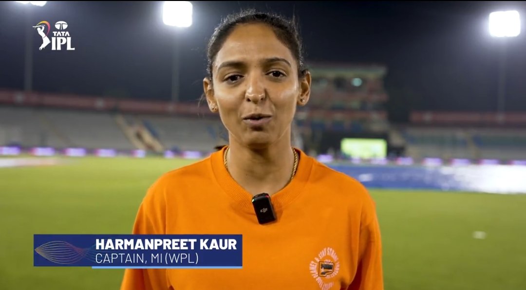 CricCrazyJohns's tweet photo. Harmanpreet Kaur said "We all are Rohit Sharma fans, he is a very important player, I wish him all the luck to score runs in coming games". https://t.co/UE061HOUQ8