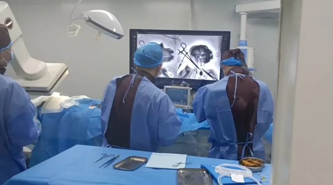 Nanchang_China's tweet photo. World's first! Beijing successfully completed the interventional brain-computer interface test of non-human primates.
ๅ
จ็้ฆไพ๏ผๅไบฌๆๅๅฎๆ้ไบบ็ต้ฟ็ฑปๅจ็ฉไปๅ
ฅๅผ่ๆบๆฅๅฃ่ฏ้ชใ
#Chinesepower #elonmusk #ไธญๅฝๅ้ #braincomputer https://t.co/ldvcipqb2j