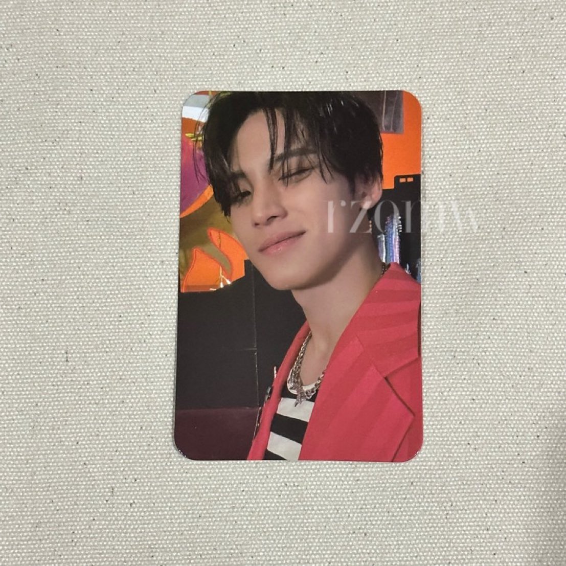 rzomw's tweet photo. WTS LFB
FACE THE SUN YIZHIYU C 
มินกยู
THB 650
✅free shipping in Thailand
#ตลาดนัดสวนแครอท  จีน ไซน์ 민규 mingyu https://t.co/mZjnmmyZkp