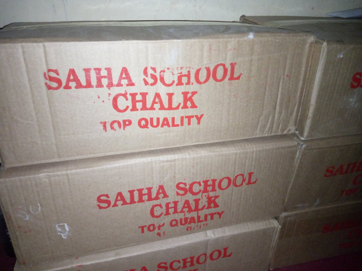 TheStreetGuy1's tweet photo. @JoyTuramuhawe For quality school am located at kagoma in box for business https://t.co/smSRkxCSD5