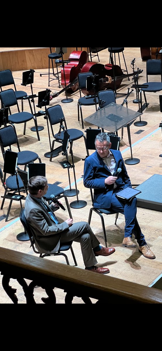 jfmaiken's tweet photo. What a treat last night @UlsterHall with @divinecomedyhq @neilhannon #davidbrophy and the truly wonderful @UlsterOrchestra and @ulsterconsort #worldpremiere #AsTheSunBrightensTheShadowsDeepen in #DwellersAllInTimeAndSpace #brilliant #soverytalented #PraiseMySoul https://t.co/oF3Lc4Ih4G