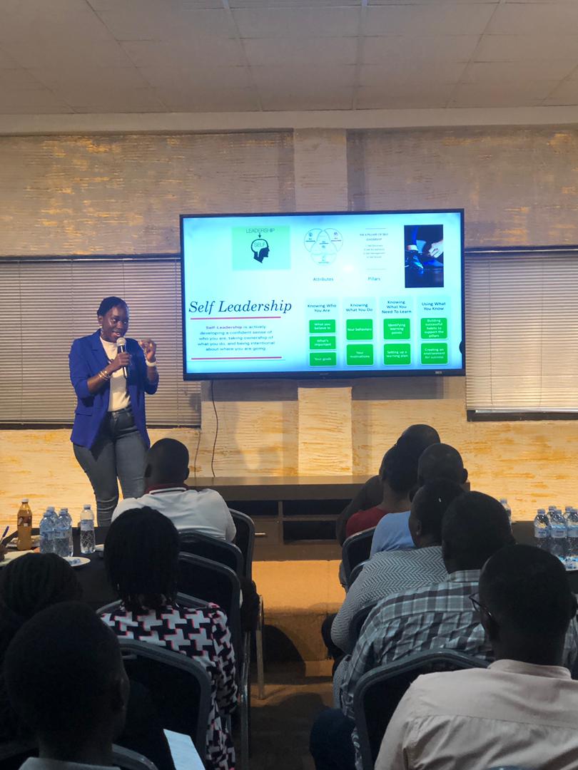 WatotoMPM's tweet photo. “Self awareness is Knowing what you are good at and knowing what your limitations are.” 
Dorothy Kabagambe CEO ATC UG

#Schoolofcommunityleadership
#WatotoMarketplaceministry
@watotochurch https://t.co/3SjoJ4LJQX