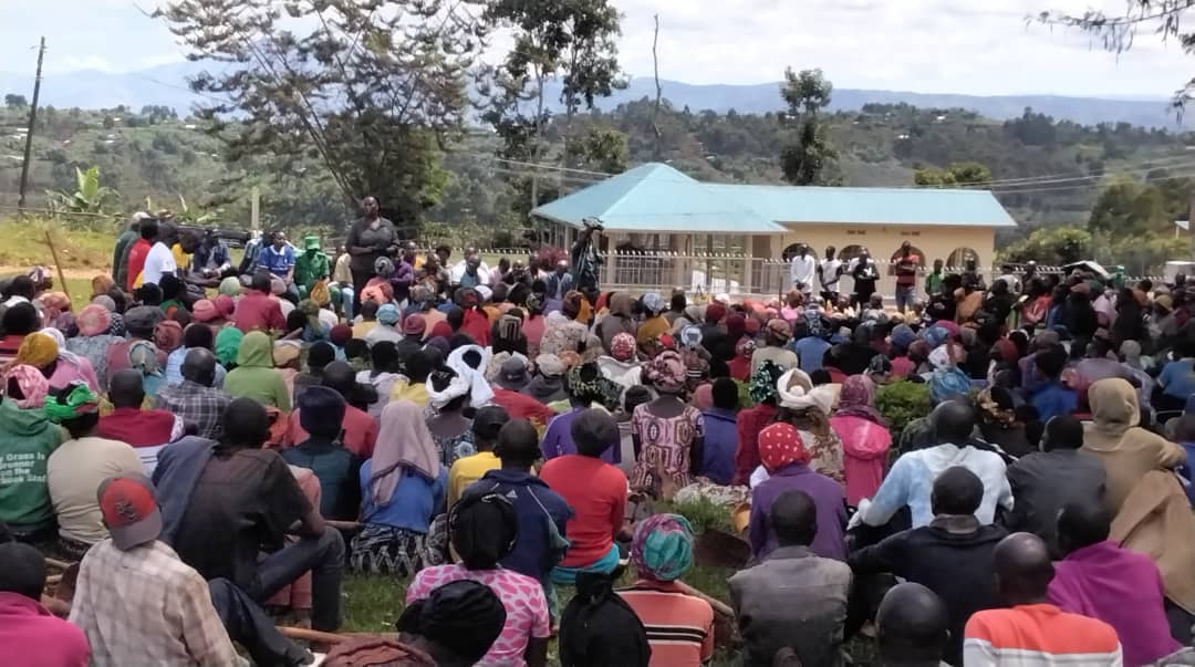 Umuyobozi w'Ihuriro Mibilizi-Mushaka @BanaRwamukwaya ati "baturage mugize iyi mirenge ikikije Paruwasi Mibilizi, nimuduhe amakuru y'aho abacu bishwe muri Jenoside yakorewe Abatutsi mu 1994, bajugunywe tubashyingure mu cyubahiro. Ubu tumaze kubona imibiri 1154 itarashyingurwa.