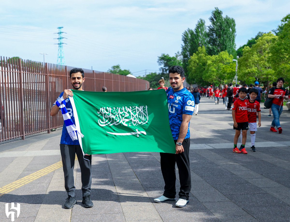 fans_of_alhilal's tweet photo. 🔝من كل ديرة حضرنا 💙

#أوراوا_الهلال https://t.co/NPKkcotV1g