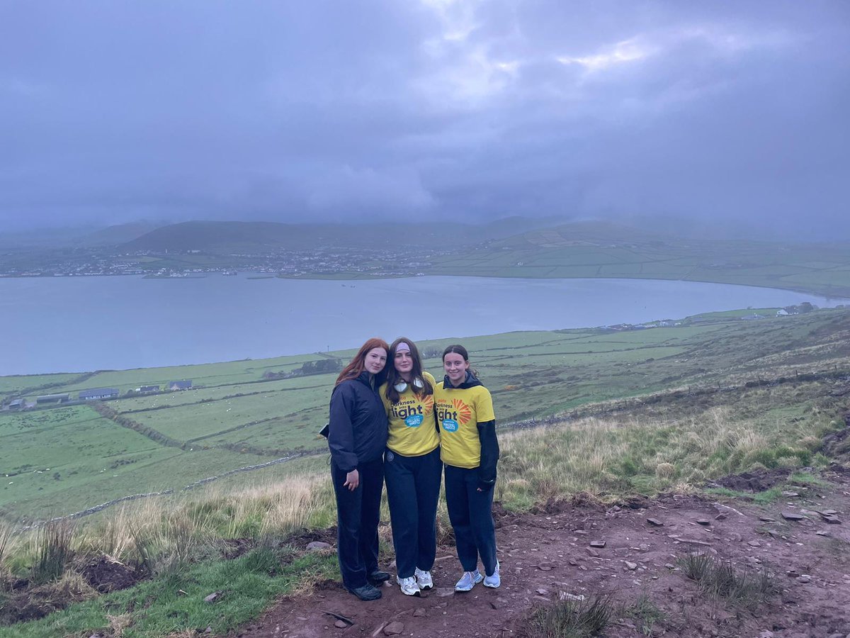 colaiste_ide's tweet photo. Éirithe go luath maidin inniú ag tabhairt tacaíocht do @pietahouse #darknessintolight2023 #coláisteíde #andaingean #dorchadasgosolas https://t.co/ArUVSjFE90