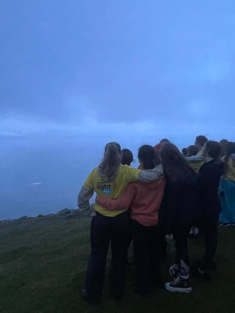 colaiste_ide's tweet photo. Éirithe go luath maidin inniú ag tabhairt tacaíocht do @pietahouse #darknessintolight2023 #coláisteíde #andaingean #dorchadasgosolas https://t.co/ArUVSjFE90