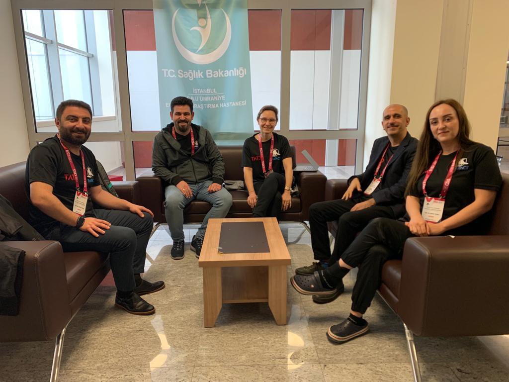 Empact klasiği olan GAK’a, Ümraniye Eğitim ve Araştırma Turkuaz Toplantı Salonunda başlıyoruz 🔉🔉<a href="/TrTATD/">Türkiye Acil Tıp Derneği - TATD (EMAT)</a> @dr_sarper <a href="/ebryunal/">Ebru Unal Akoglu</a> <a href="/dr_mustafaipek/">Mustafa Ipek</a> <a href="/Burcu_Yilmazzz/">Burcu Yılmaz</a>