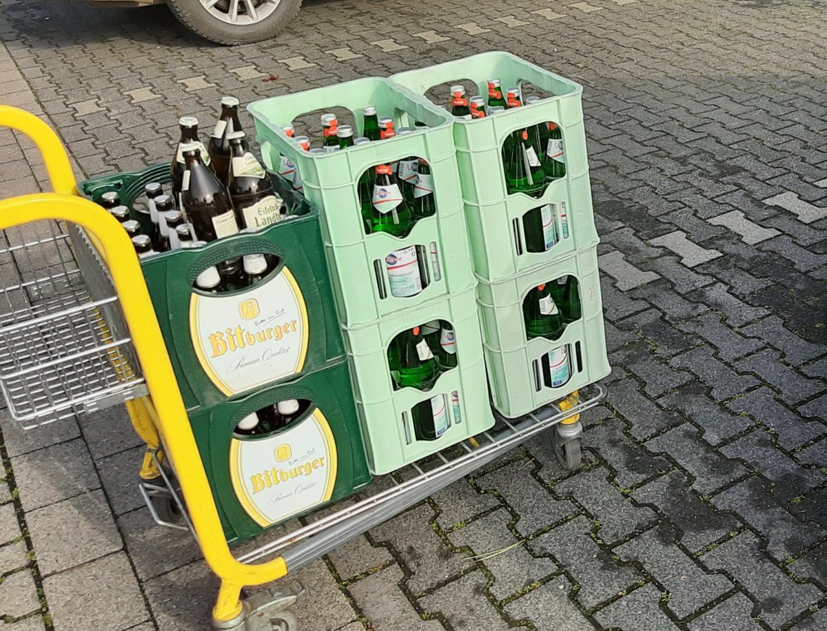 Ulrich van Suntum tweet media